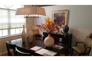 409 NW 87th Ln, Coral Springs, FL 33071, Sold 02/28/17