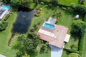 11170 SW 42nd Ct, Davie, FL 33328, Sold 07/11/17
