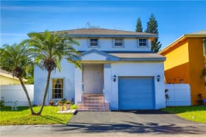 5861 Woodland Point Dr, Tamarac, FL 33319, Sold 02/10/17