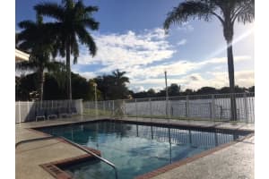 MLS# F10046829, Pembroke Pines, Florida 33025