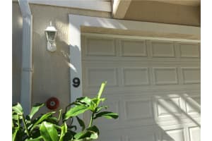 2685 NE 9th Ave, Wilton Manors, FL 33334, Sold 09/22/17