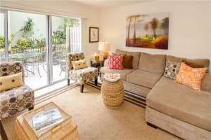 803 W Oakland Park Blvd, Wilton Manors, FL 33311, Sold 04/11/17