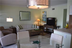 2811 NE 51st St, Fort Lauderdale, FL 33308, Sold 02/16/17