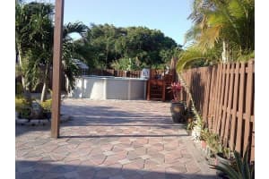 10321 SW 207th St, Cutler Bay, FL 33189, Sold 03/30/17