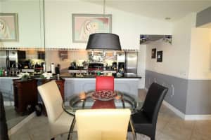 547 Waterside Dr, Hypoluxo, FL 33462, Sold 04/20/17