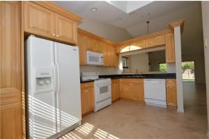 10080 Fanfare Dr, Boca Raton, FL 33428, Sold 08/04/17