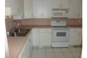 2200 NE 33rd Ave #4k, Fort Lauderdale, FL 33305, Sold 03/08/17