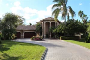 7273 NW 68th Dr, Parkland, FL 33067, Sold 07/19/17