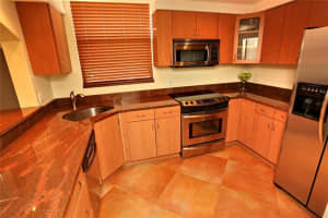 8411 Forest Hills Dr, Coral Springs, FL 33065, Sold 03/10/17