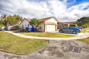 MLS# F10047916, North Lauderdale, Florida 33068