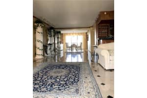 77 S Birch Rd, Fort Lauderdale, FL 33316, Sold 04/11/18