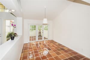1171 Laguna Springs Dr, Weston, FL 33326, Sold 05/26/17