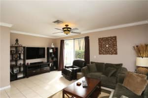 9080 NW 54th St, Sunrise, FL 33351, Sold 02/16/17