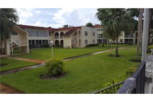 2710 Riverside Dr, Coral Springs, FL 33065, Sold 10/31/17