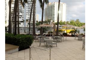 2670 E Sunrise Blvd, Fort Lauderdale, FL 33304, Sold 04/15/22