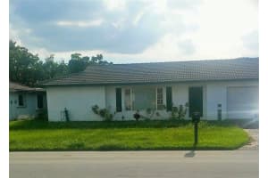 9504 NW 67th St, Tamarac, FL 33321, Sold 04/11/17