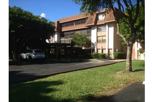 665 NE 195th St, North Miami Beach, FL 33179, Sold 08/15/17