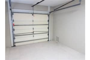 4941 NW 92nd Ave, Sunrise, FL 33351, Sold 05/15/17