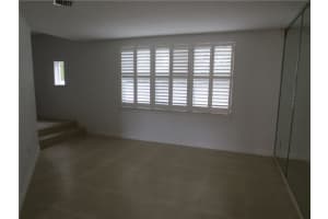 1900 Oceanwalk Ln, Pompano Beach, FL 33062, Sold 05/30/17