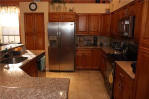 7608 Eagle Point Dr, Delray Beach, FL 33446, Sold 04/28/17