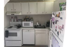 5321 NE 24th Terrace, Fort Lauderdale, FL 33308, Sold 03/27/17