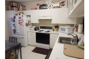 5641 NW 98th Way, Coral Springs, FL 33076, Sold 02/28/17