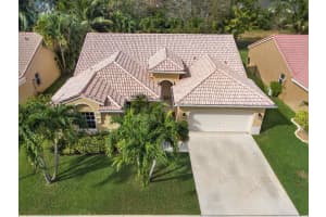 402 SW 200th Terrace, Pembroke Pines, FL 33029, Sold 03/16/17