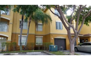 155 NW 96th Terrace, Pembroke Pines, FL 33024, Sold 04/20/17