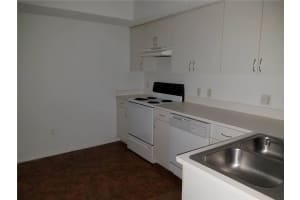 155 NW 96th Terrace, Pembroke Pines, FL 33024, Sold 04/20/17