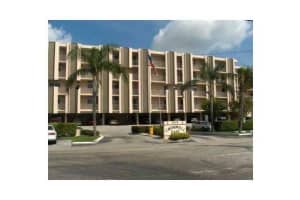 1777 SE 15th St, Fort Lauderdale, FL 33316, Sold 03/29/17
