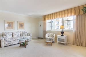 101 N Birch Rd, Fort Lauderdale, FL 33304, Sold 04/03/17