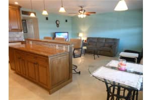 5203 NE 24th Terrace APT B307, Fort Lauderdale, FL 33308, Sold 06/23/17