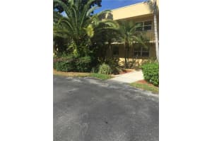 8528 Old Country Manor, Davie, FL 33328, Sold 03/24/17