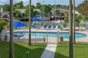 900 SW 12th St, Fort Lauderdale, FL 33315, Sold 03/15/17