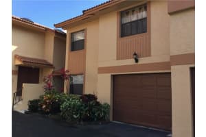 967 SW 113th Terrace, Pembroke Pines, FL 33025, Sold 03/20/17
