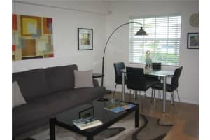 2660 NE 8th Ave, Wilton Manors, FL 33334, Sold 03/28/17