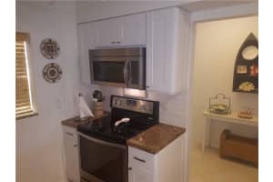 230 N Federal Hwy, Deerfield Beach, FL 33441, Sold 10/16/17