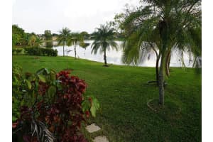 9720 NW 83rd St, Tamarac, FL 33321, Sold 04/26/17