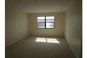 1301 NE 7th St, Hallandale Beach, FL 33009, Sold 11/09/17