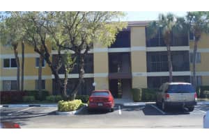 3001 N Oakland Forest Dr, Oakland Park, FL 33309, Sold 10/06/17