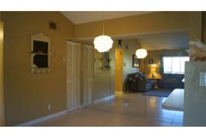 3001 N Oakland Forest Dr, Oakland Park, FL 33309, Sold 10/06/17