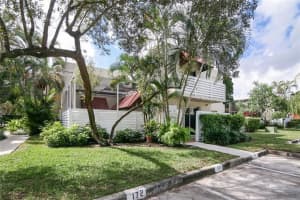 513 NW 98th Ave, Plantation, FL 33324, Sold 04/03/17