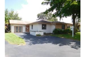 2114 Nova Village Dr, Davie, FL 33317, Sold 03/28/17