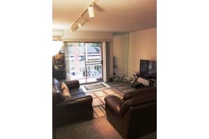 501 SE 8th St, Deerfield Beach, FL 33441, Sold 09/28/17