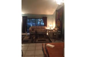 3005 N Oakland Forest Dr, Oakland Park, FL 33309, Sold 05/08/17