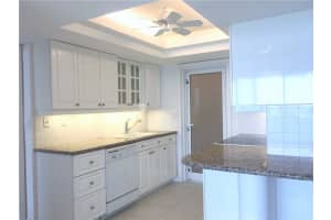 333 NE 21st Ave, Deerfield Beach, FL 33441, Sold 03/31/17