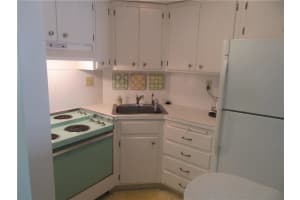 4050 N Ocean Dr, Fort Lauderdale, FL 33308, Sold 06/09/17