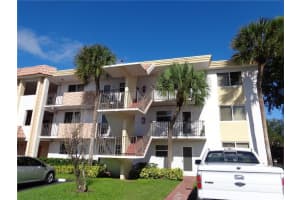 5985 Del Lago Cir, Sunrise, FL 33313, Sold 06/15/17