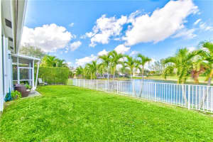 6077 NW 77th Dr, Parkland, FL 33067, Sold 03/15/17