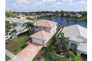 6571 Spring Meadow Dr, Greenacres, FL 33413, Sold 03/31/17